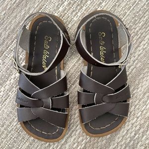 Saltwater Sandals